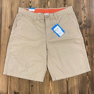 NEW NWT Columbia "Washed Out" Shorts 10" Inseam 32 Waist Khaki - Never Worn